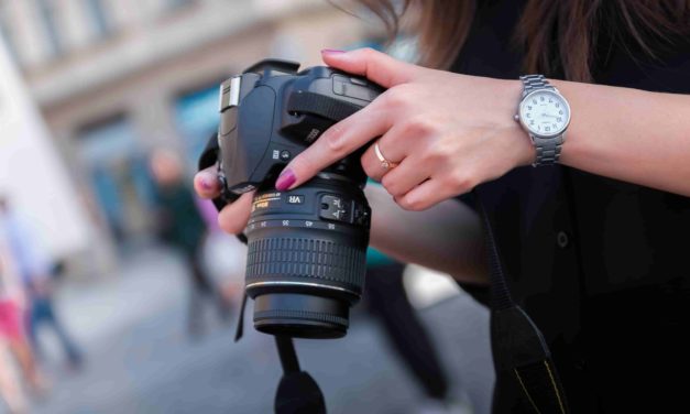 4 Reasons Why Product Photography is Key for Etsy Sellers